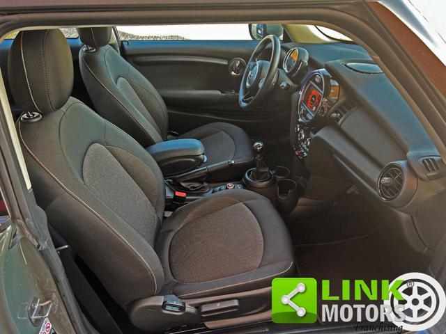 MINI One 1.5 Hatch First 75cv -NEOPATENTATI-