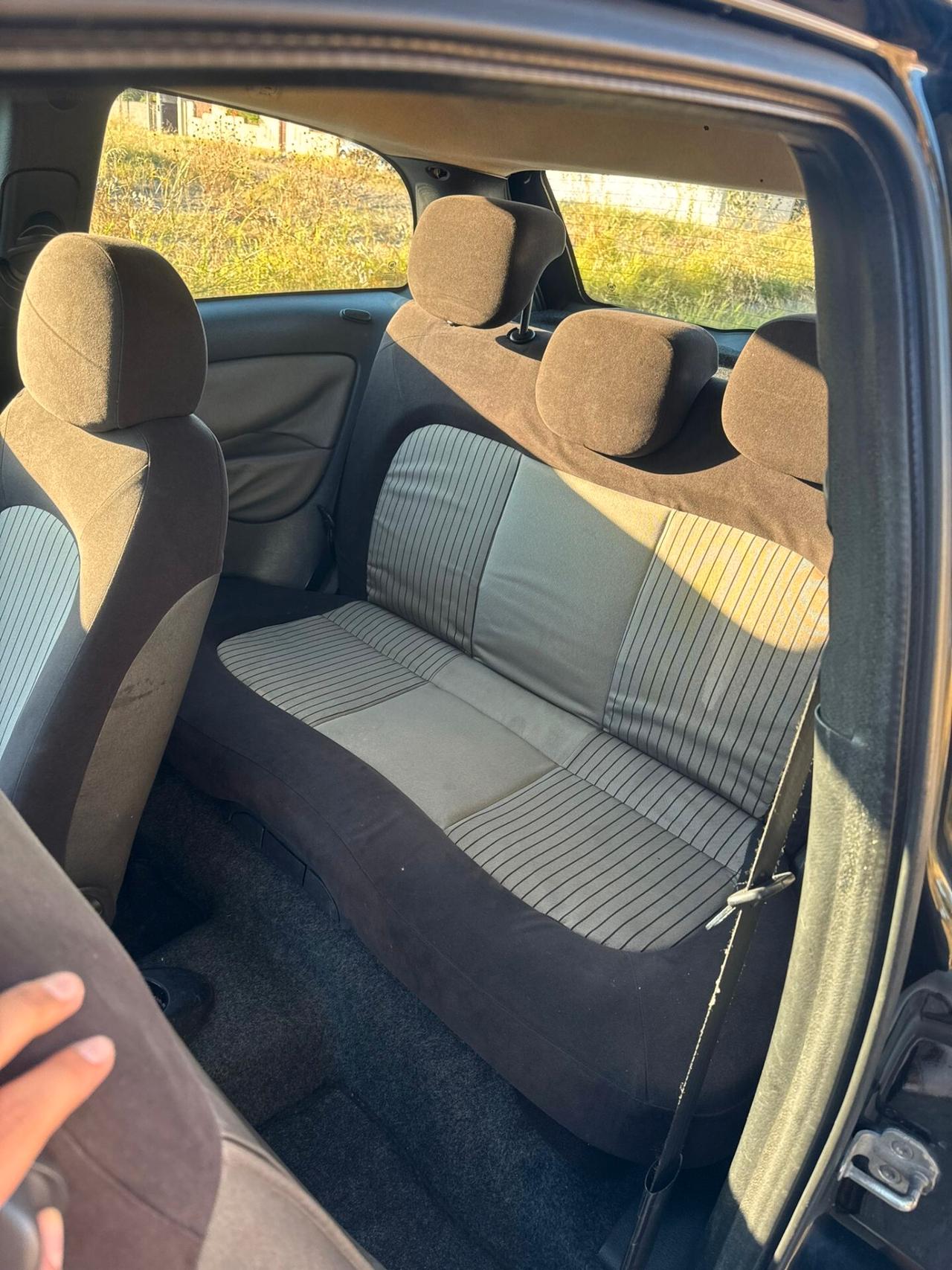 Lancia Ypsilon 1.3 MJT 75 CV Platino