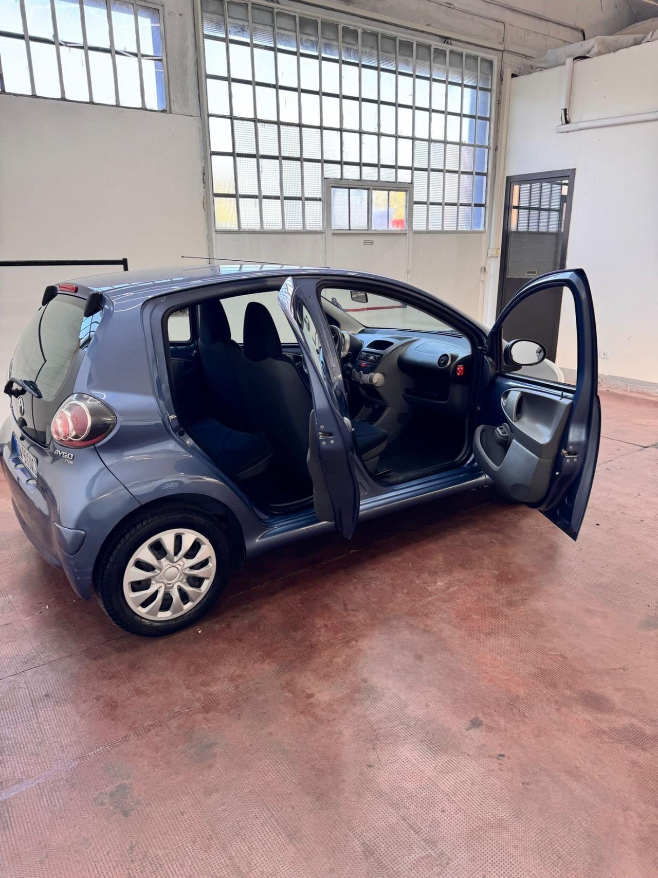 Toyota Aygo 1.0 benzina