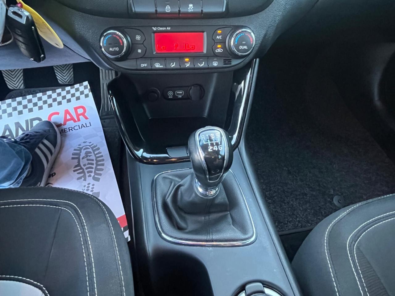 Kia Ceed 1.6 CRDi 5 porte Unipro 2016