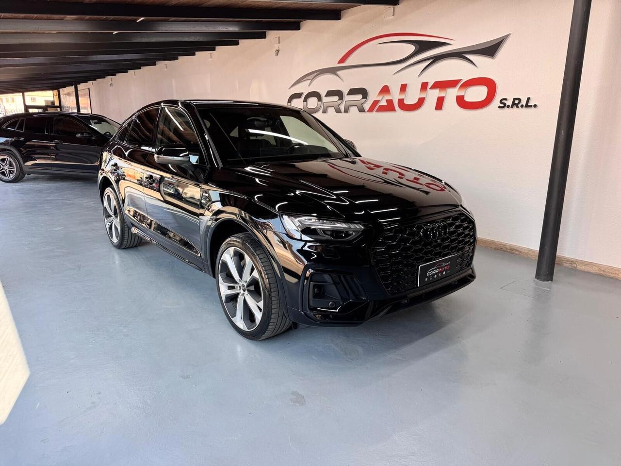 Audi Q5 Sportback 40 2.0 tdi mhev 12V Identity Black quattro S line