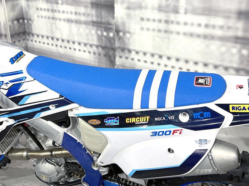 TM Moto EN 300