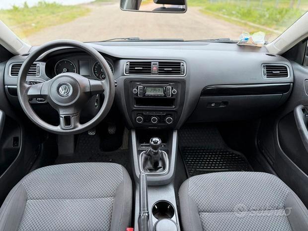 Volkswagen Jetta 1.6 TDI BlueMotion Technology