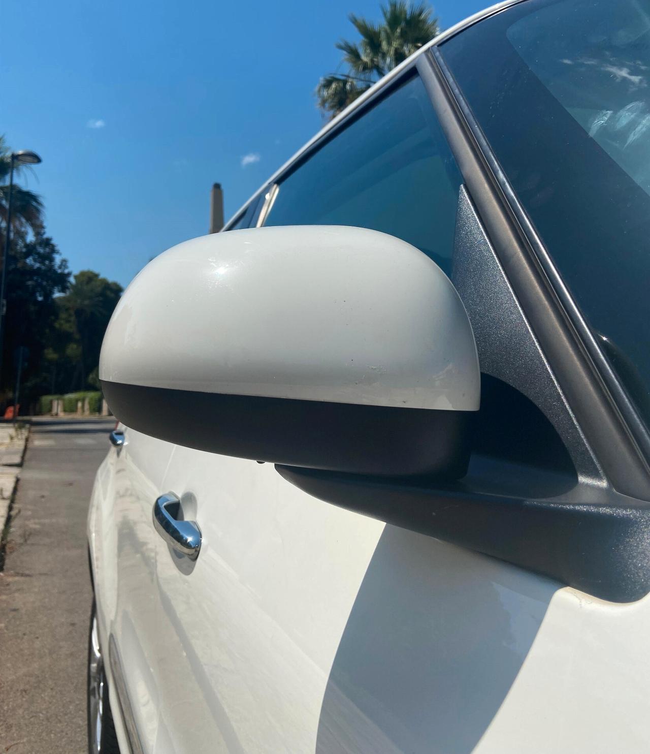Fiat 500L 0.9 TwinAir Turbo Natural Power Mirror