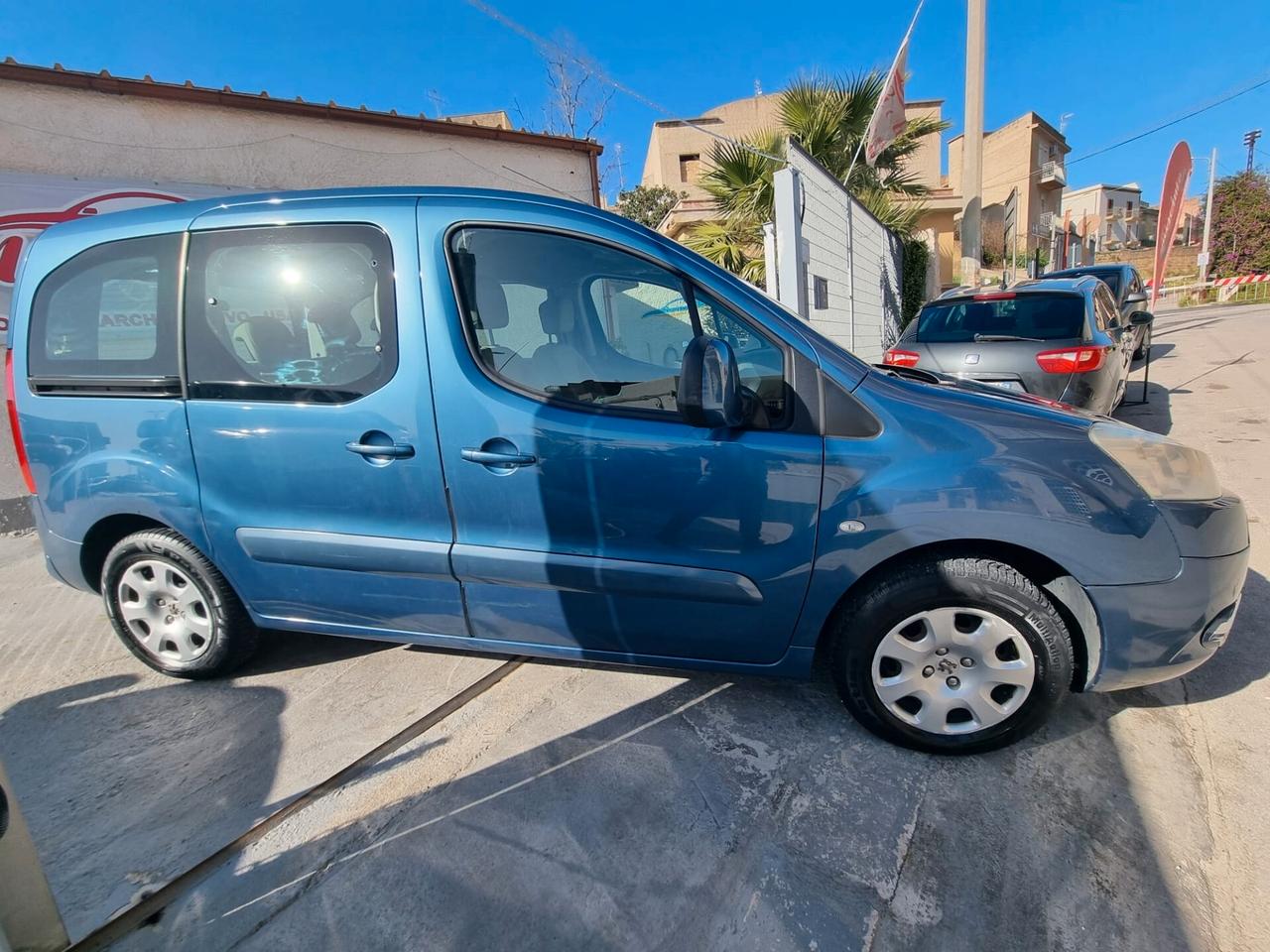 Peugeot Partner Tepee Mix 1.6 HDi 90CV Comfort AUTOCARRO N1