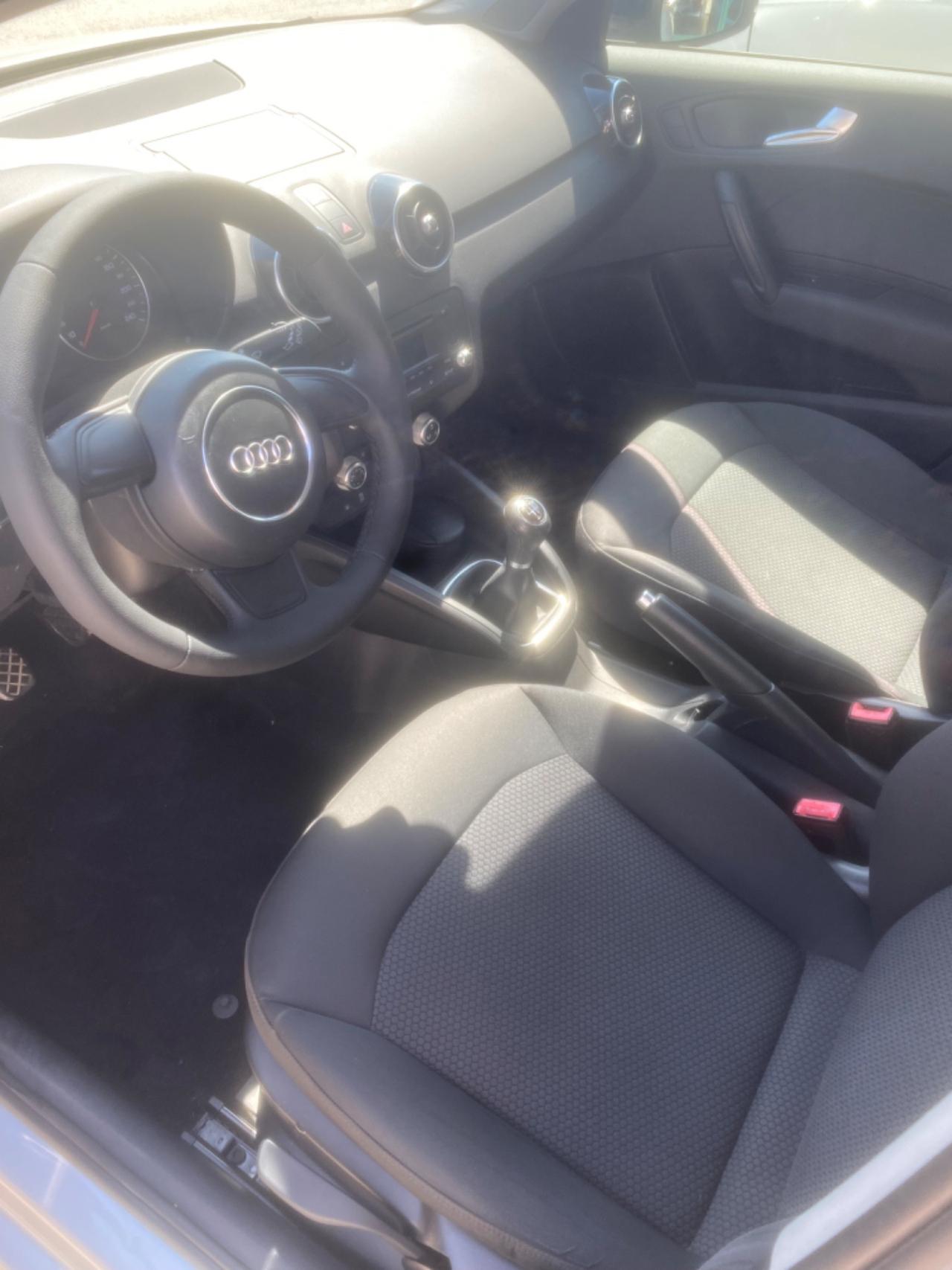 Audi A1 1.6 TDI Attraction