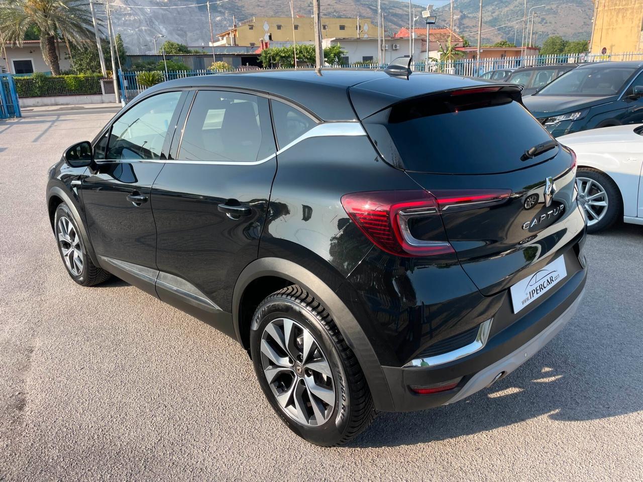 Renault Captur Blue dCi 95 CV Intens
