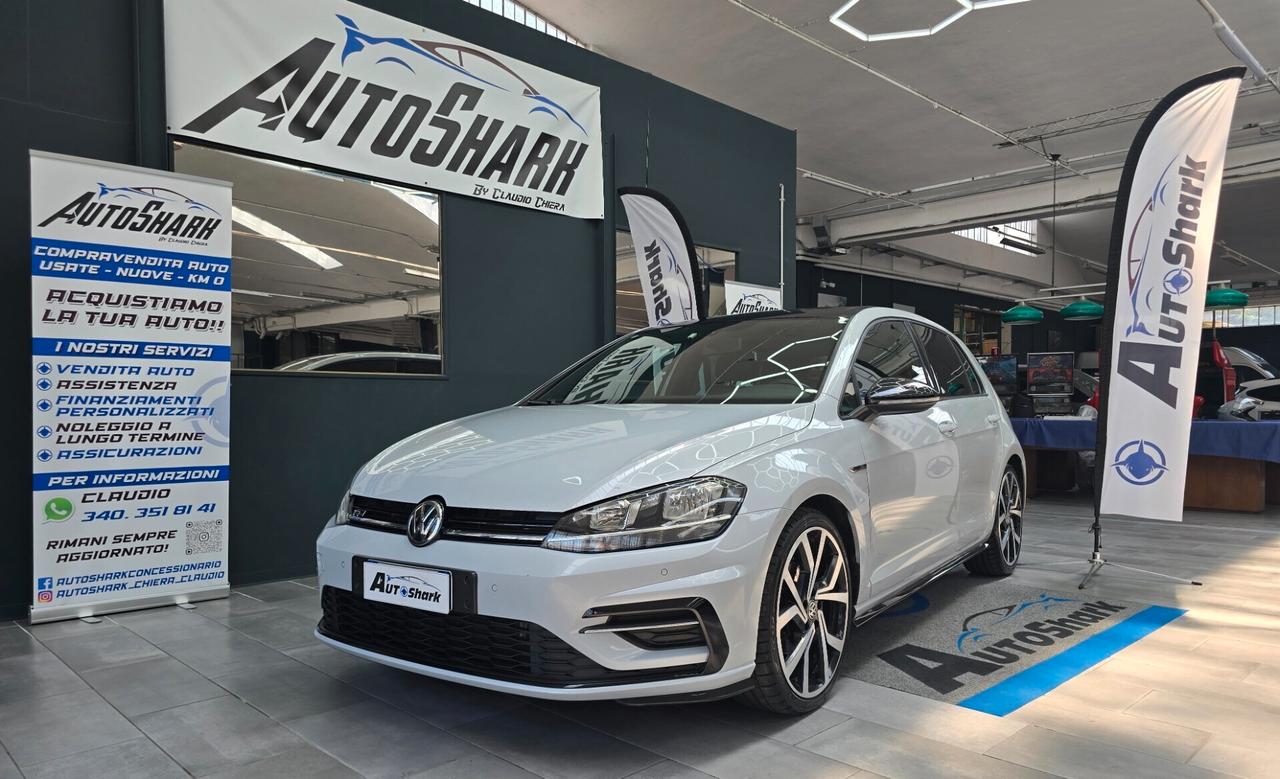 VOLKSWAGEN GOLF R-Line 2.0 TDI DSG 150CV 5p. SPORT