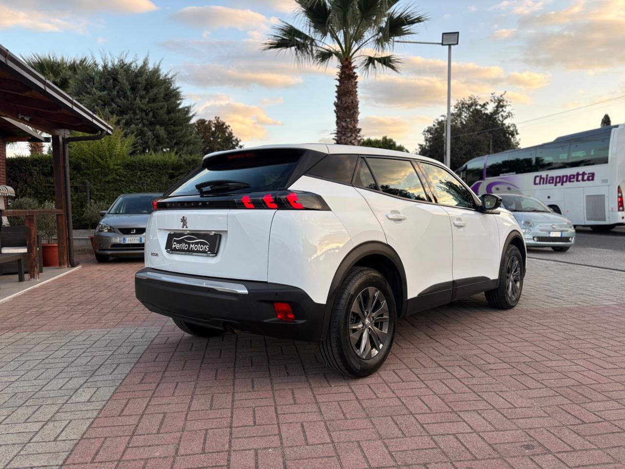 Peugeot 2008 PureTech 100 S&S Allure