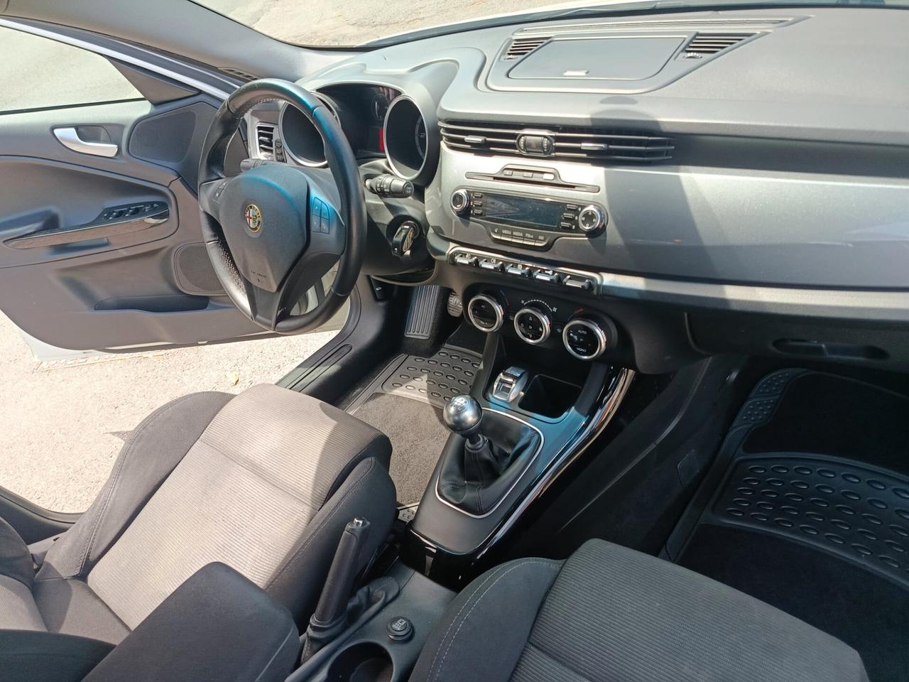 Alfa Romeo Giulietta 2.0 JTDm-2 140 CV Exclusive