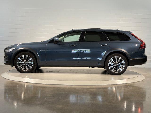 VOLVO V90 Cross Country B4 2.0d AWD Plus Mild-Hybrid TETTO/PREZZO REALE