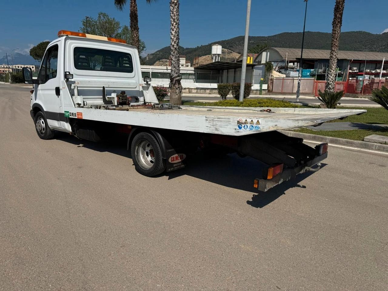 Iveco Daily 35C13 2.8 Carro Atrezzi