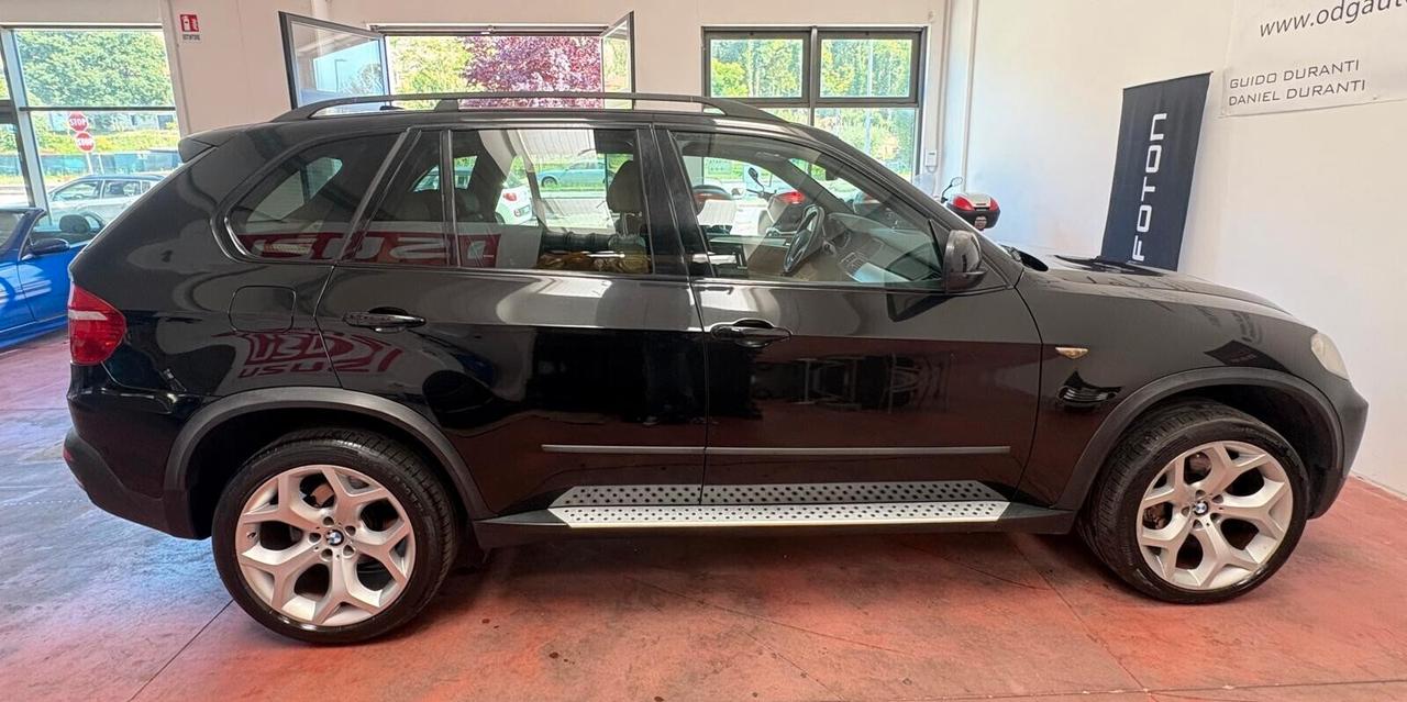 BMW X5 CAMBIO AUT. 4X4 Diesel 3.0 CV 235 Km 197.696 tagliandati