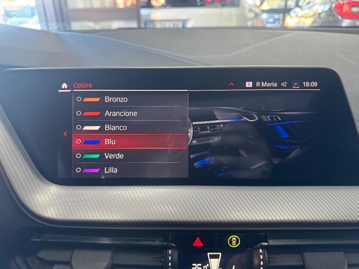 BMW Serie 1 116d M-SPORT TETTO/ LED/ LUCI AMBIENT/