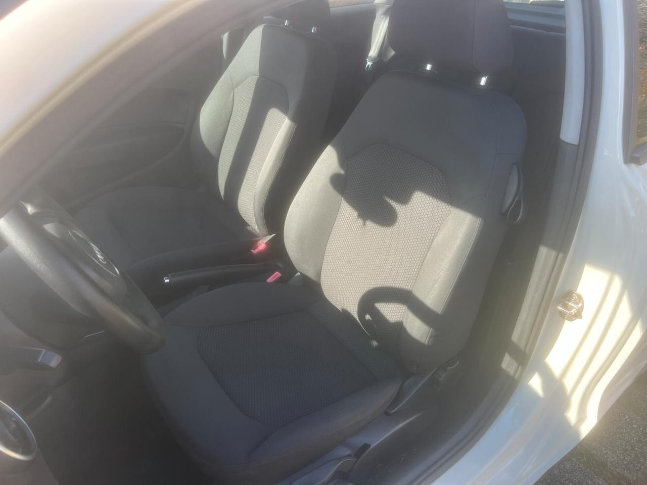 Audi A1 1.6 TDI 105CV-2010"UNIPRO PERFETTA"