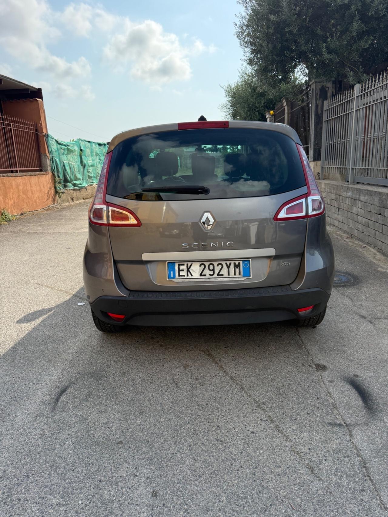 Renault Scenic Scénic X-Mod 1.6 dCi 130CV Luxe
