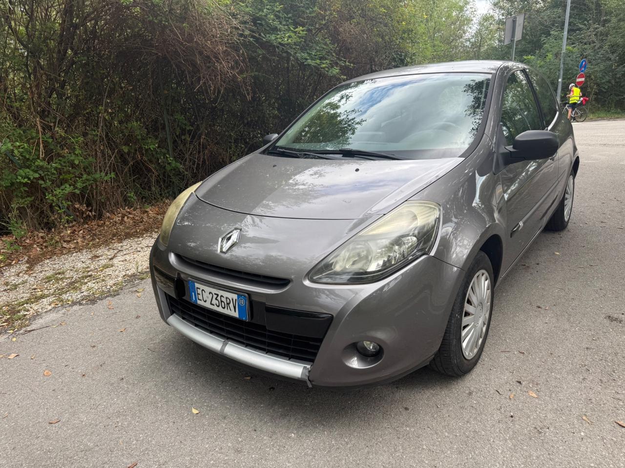Renault Clio 1.2 16V 3 porte Luxe