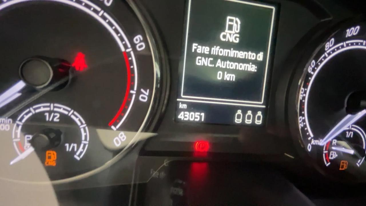 Skoda Scala 1.0 G-Tec Ambition FULL OPTIONAL TETTO PANORAMICO