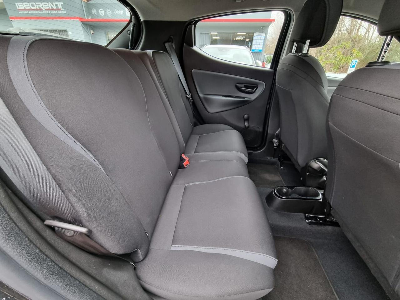 Lancia Ypsilon 1.2 69 CV 5 porte GPL Ecochic Silver