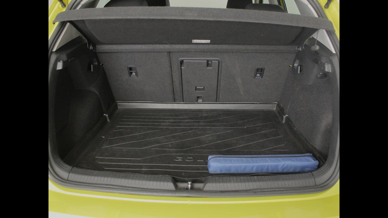 VOLKSWAGEN Golf VIII 2020 - Golf 1.5 etsi evo Life 130cv dsg
