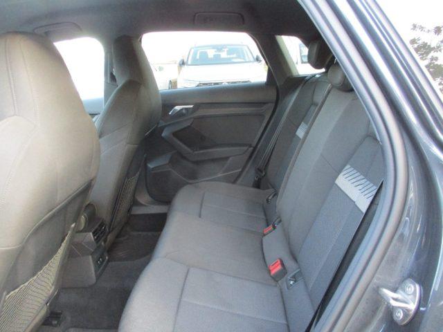 AUDI A3 SPB 35 TFSI S-tronic Business Advanced LED