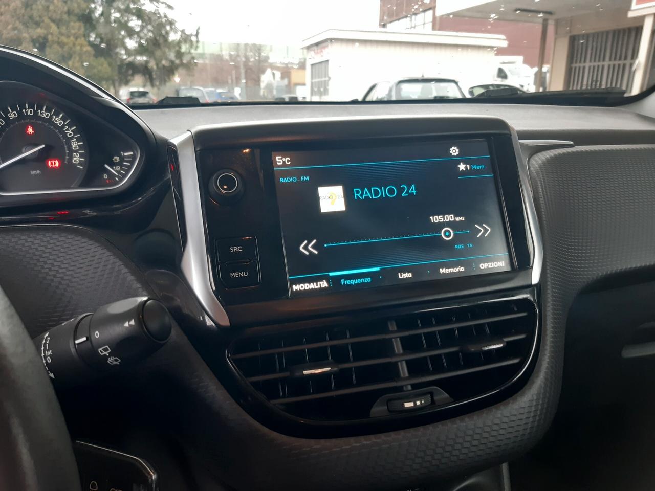 Peugeot 2008 PureTech 82 Allure