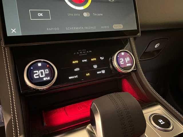 Jaguar F-PACE R-Dynamic S - IVA ESPOSTA