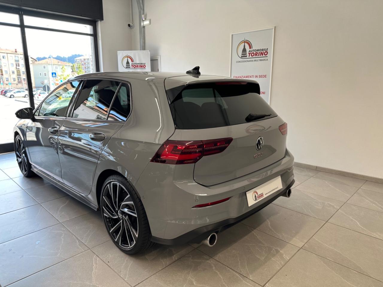 Volkswagen Golf GTI Golf 2.0 TSI GTI DSG PERFORMANCE