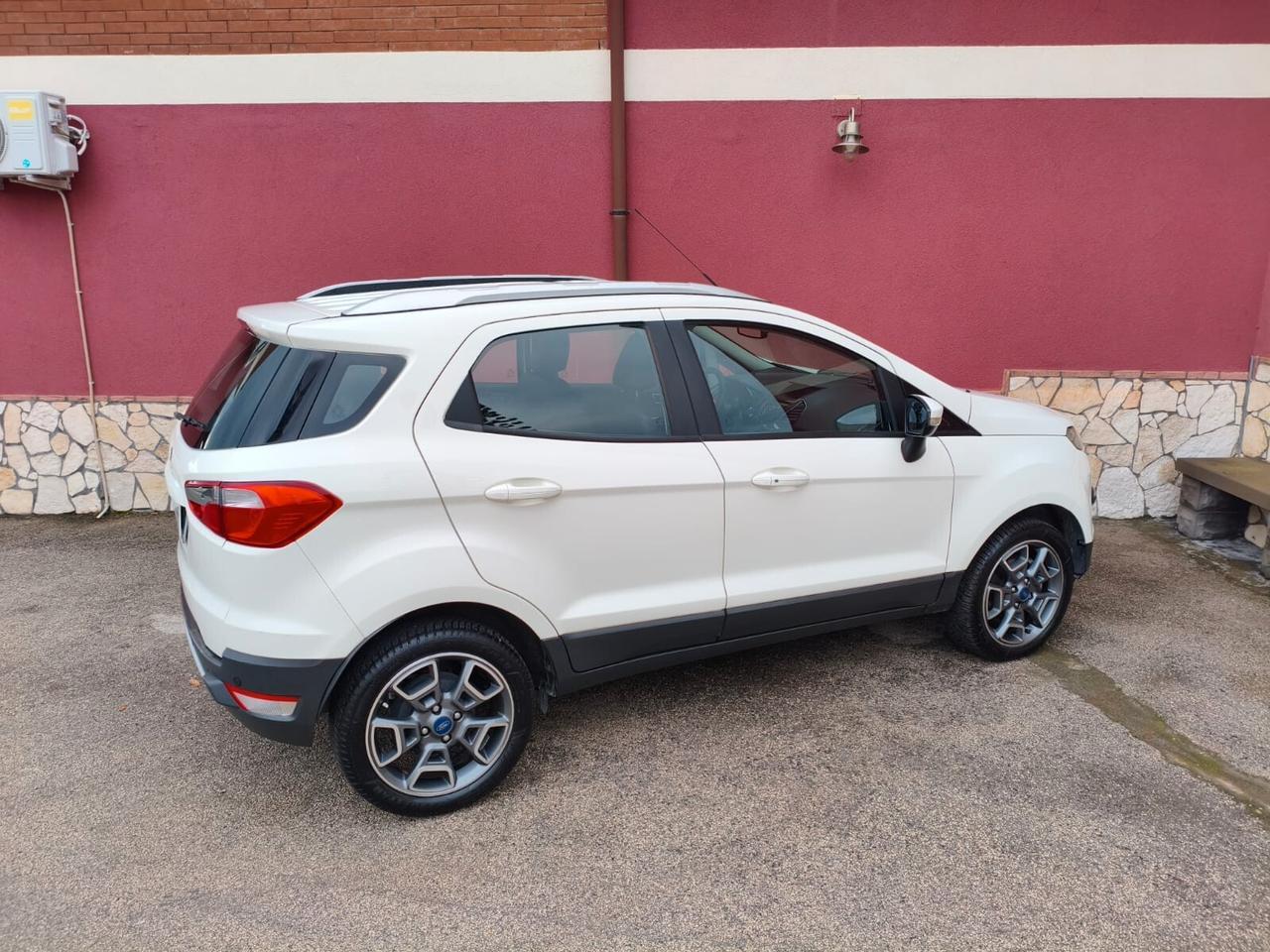 Ford EcoSport 1.5 TDCi 95 CV Titanium