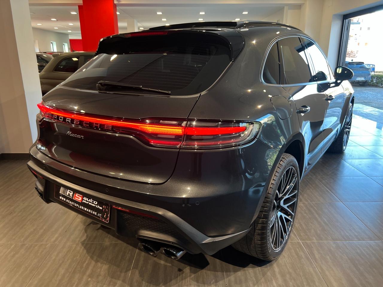 Porsche Macan 2.0 TETTO