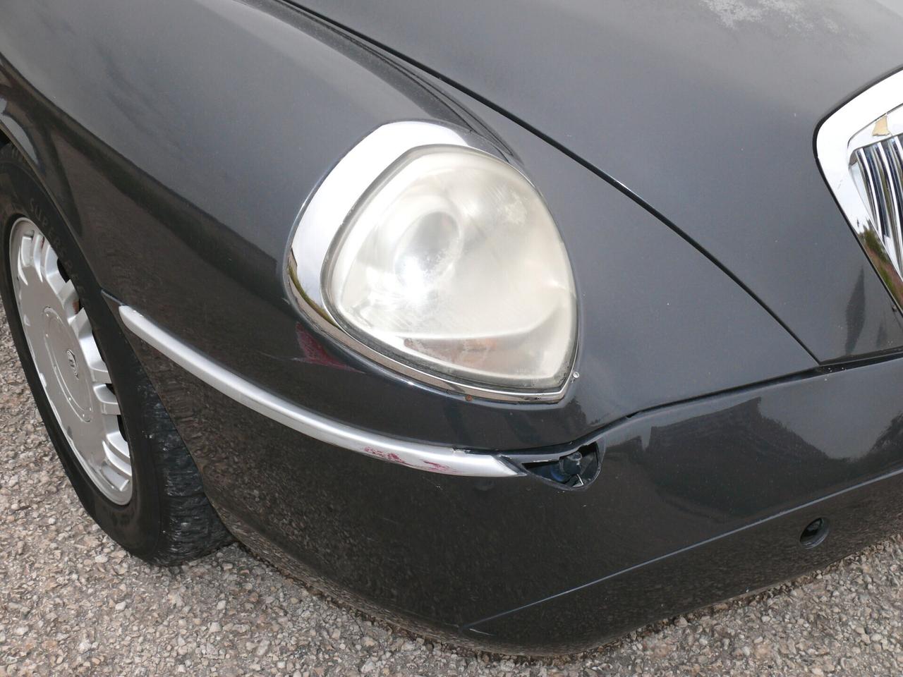 Lancia Thesis 2.4 JTD 20V aut. (M1328)