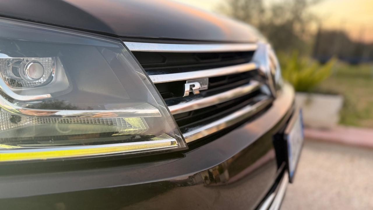 Volkswagen Touareg 3.0 TDI 262 CV tiptronic BlueMotion Sport R line