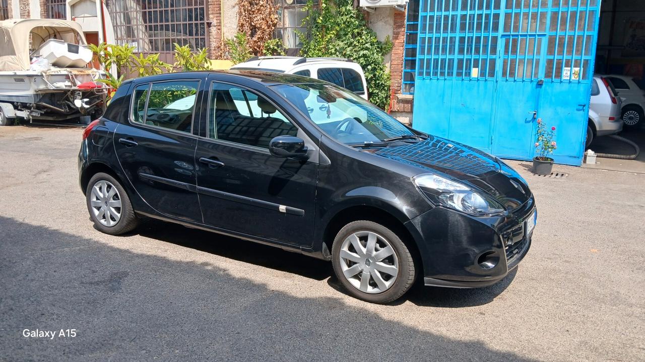 Renault Clio 1.2 16V 5 porte GPL VALIDO 10 ANNO