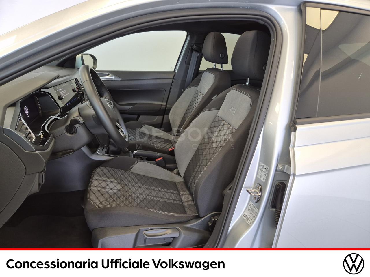 Volkswagen Taigo 1.0 tsi r-line 115cv