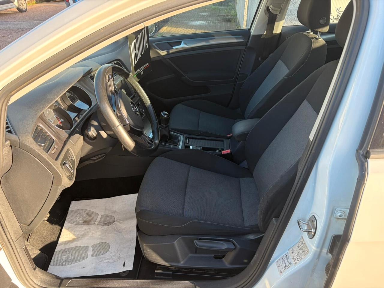 VOLKSWAGEN GOLF 7 - FINANZIABILE