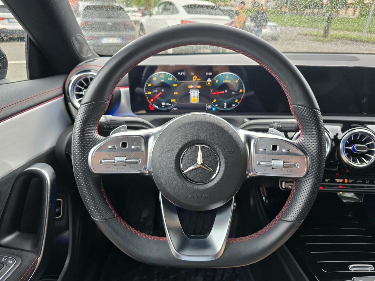 Mercedes-benz CLA 200 Premium PACK AMG