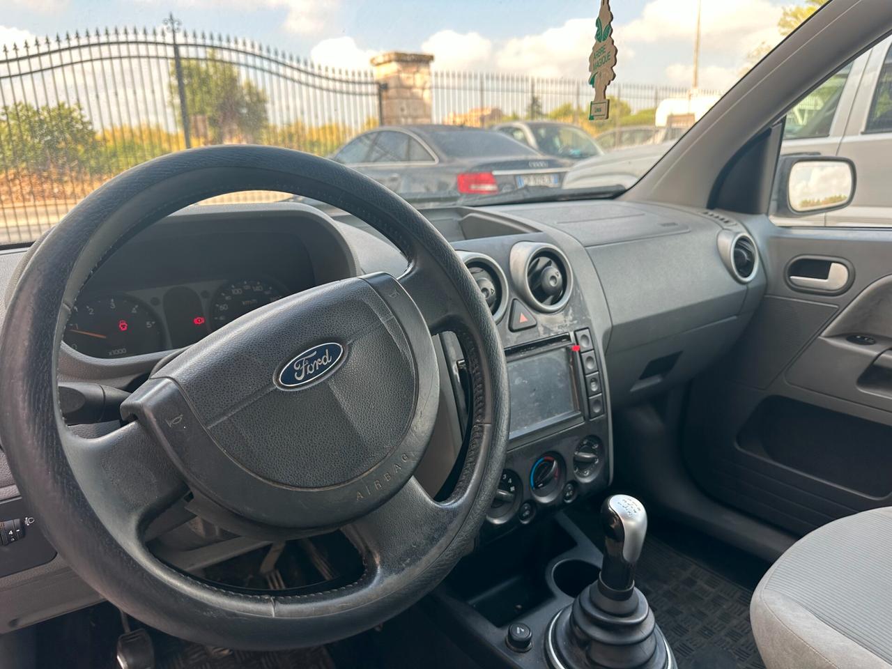 Ford Fusion 1.4 TDCi 5p. Elegance