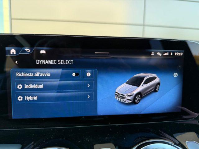 MERCEDES-BENZ GLA 250 e hybrid EQ AMG Line Premium MY2024 IVA ESPOSTA!