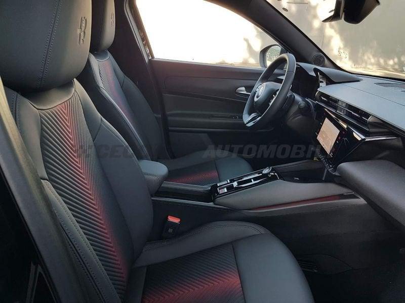 Alfa Romeo Junior Junior 1.2 ibrida Q4 145cv edct6