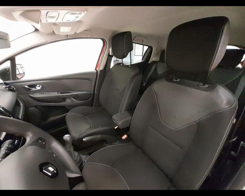 Renault Clio IV 2012 5p 1.2 Costume National 75cv