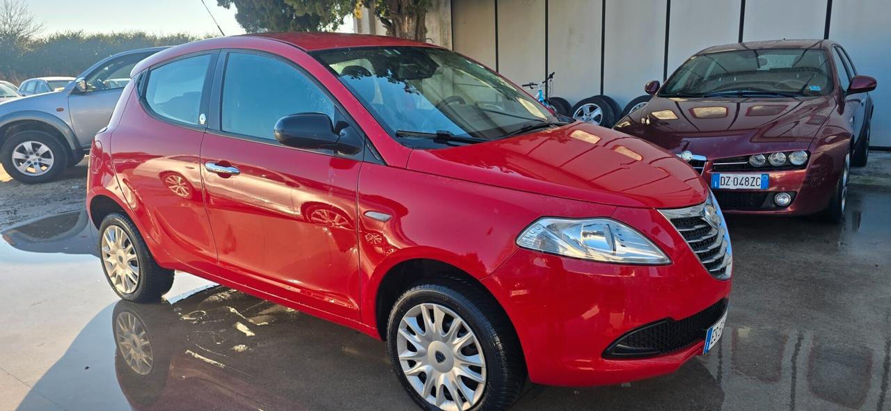 Frezione nuova colaudo x4anni batteria nuova revisione x2 anni 85 CV 5 porte Metano Ecochic Gold