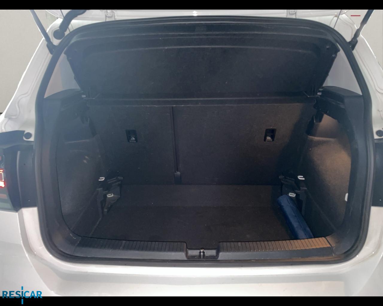 Volkswagen T-Cross 1.0 tsi Advanced 110cv