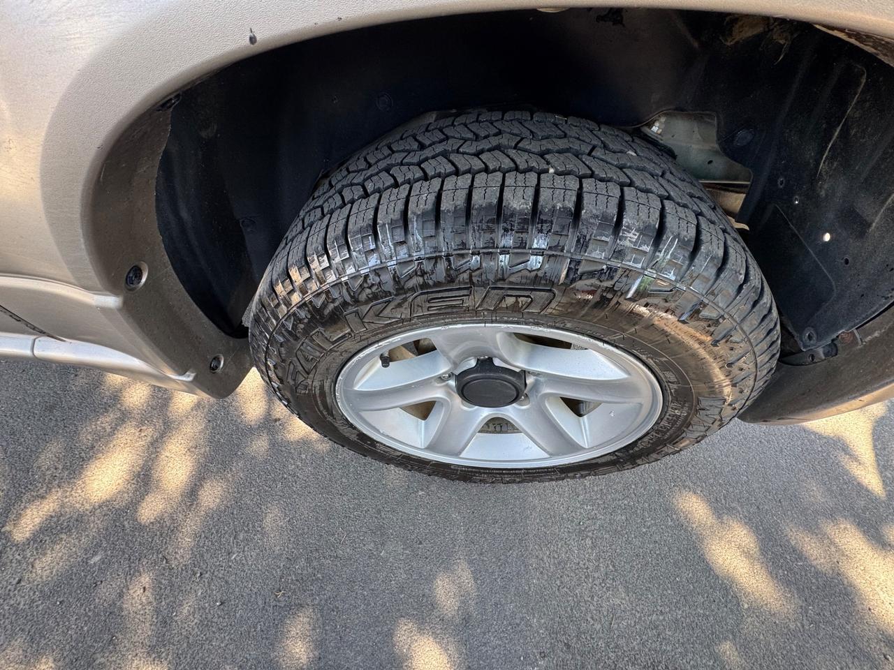 Suzuki Grand Vitara 1.6i 16V cat 3 porte