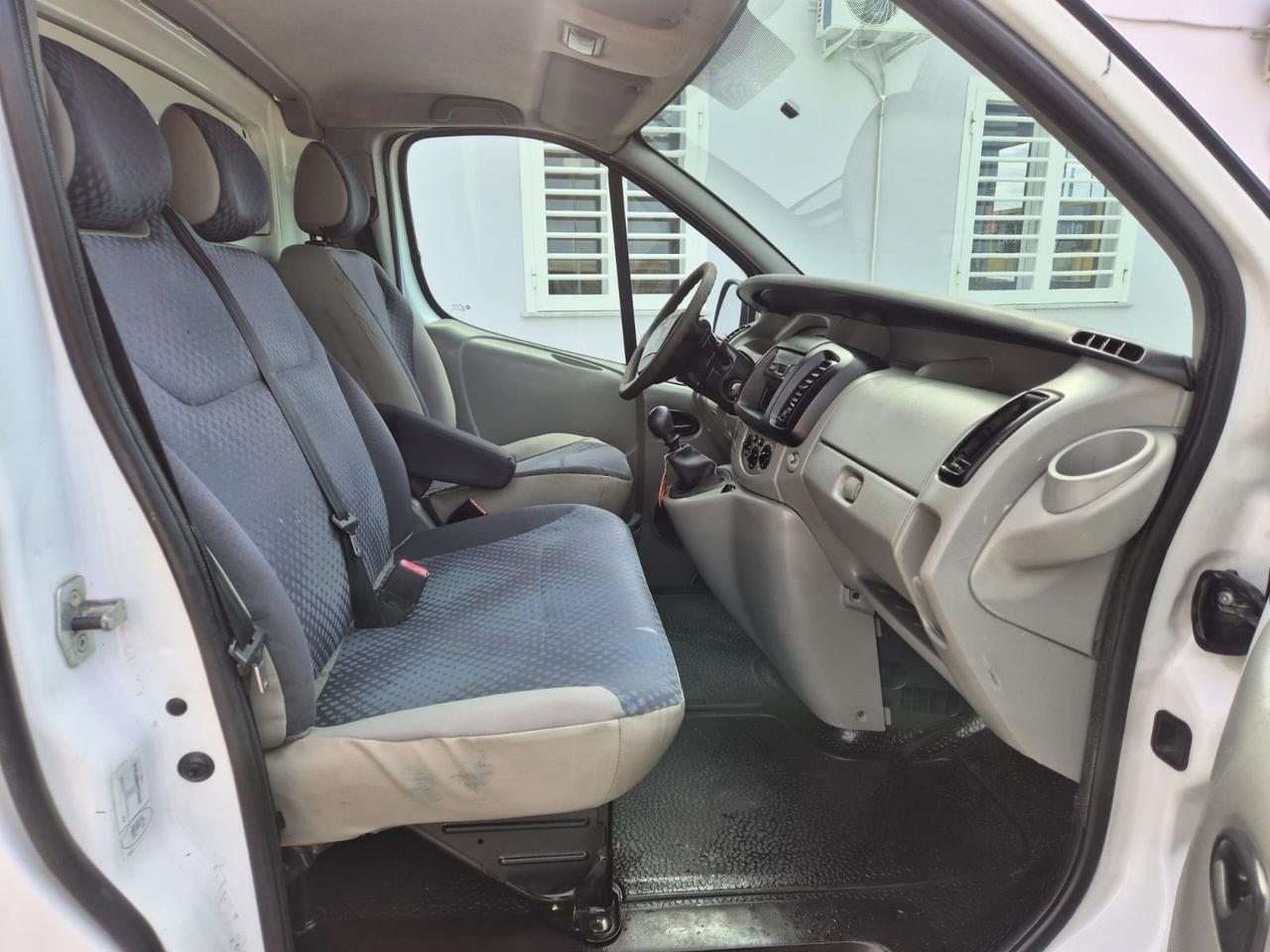 Renault trafic 2.0 DCI 90cv