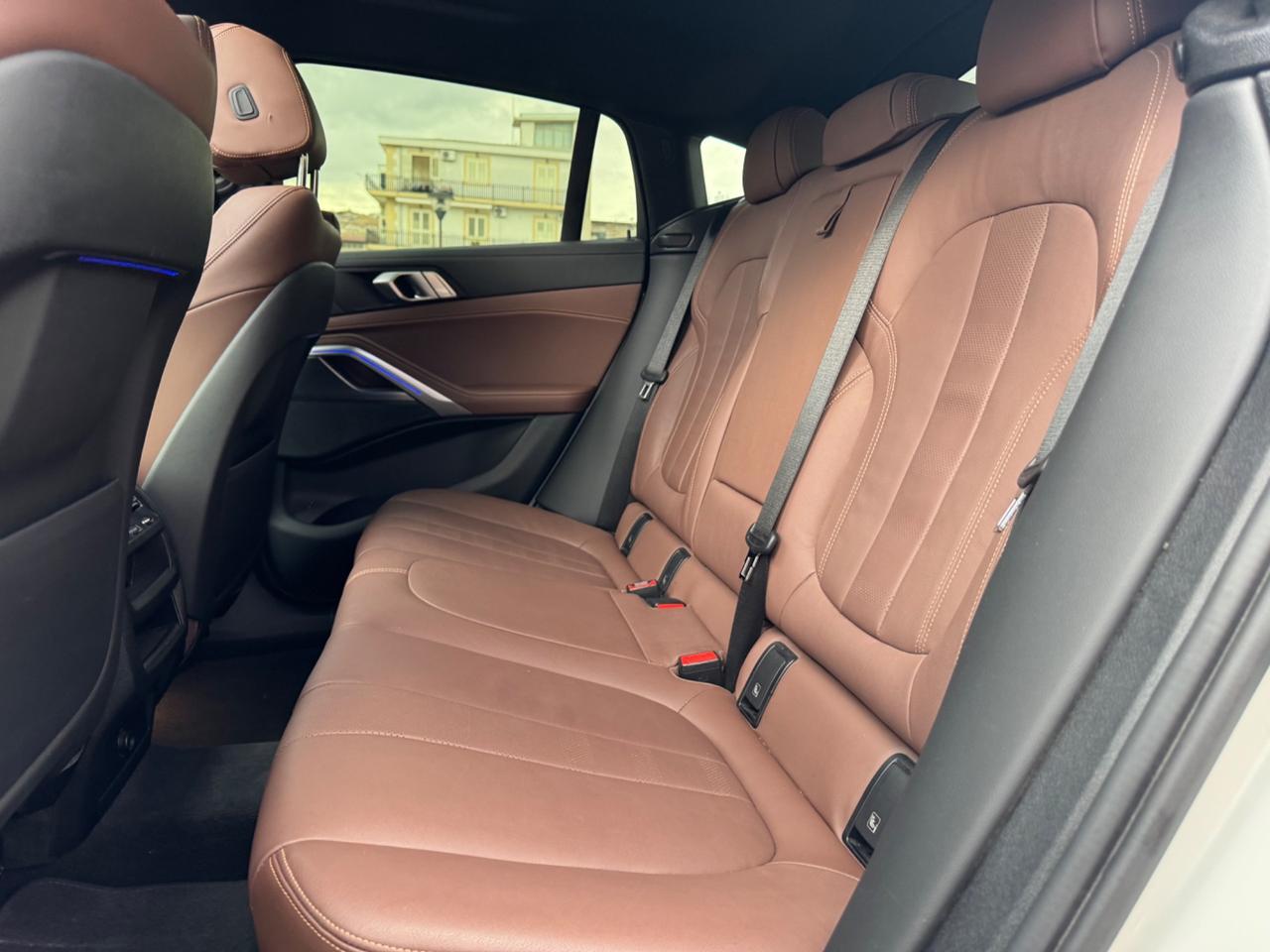 BMW X6 30D 286 CV M-SPORT FULL TETTO IVA ESPOSTA