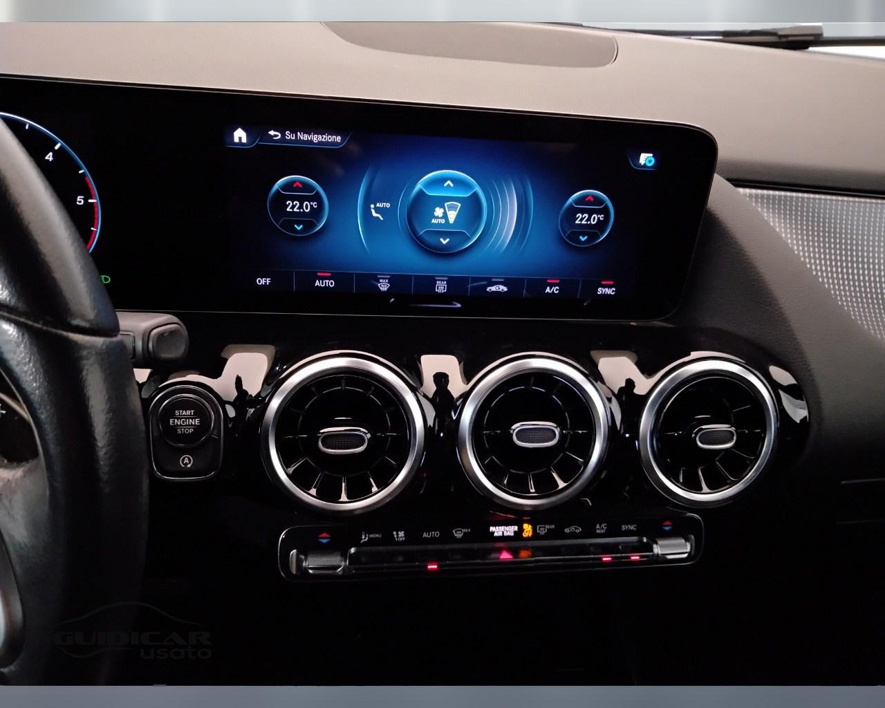 Mercedes-Benz GLA-H247 2020 - GLA 200 d Sport Plus auto