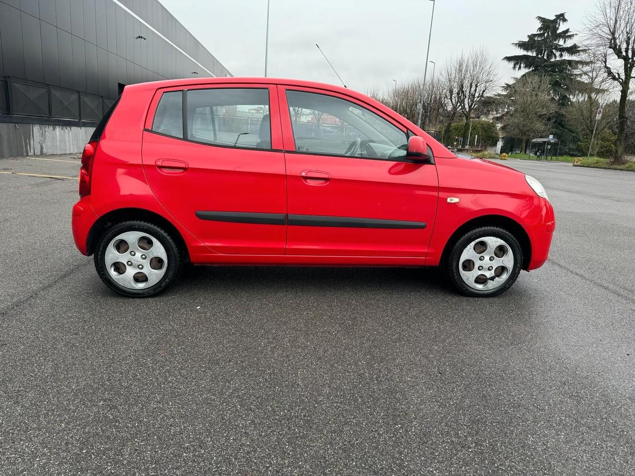 Kia Picanto 1.0 12V Tow