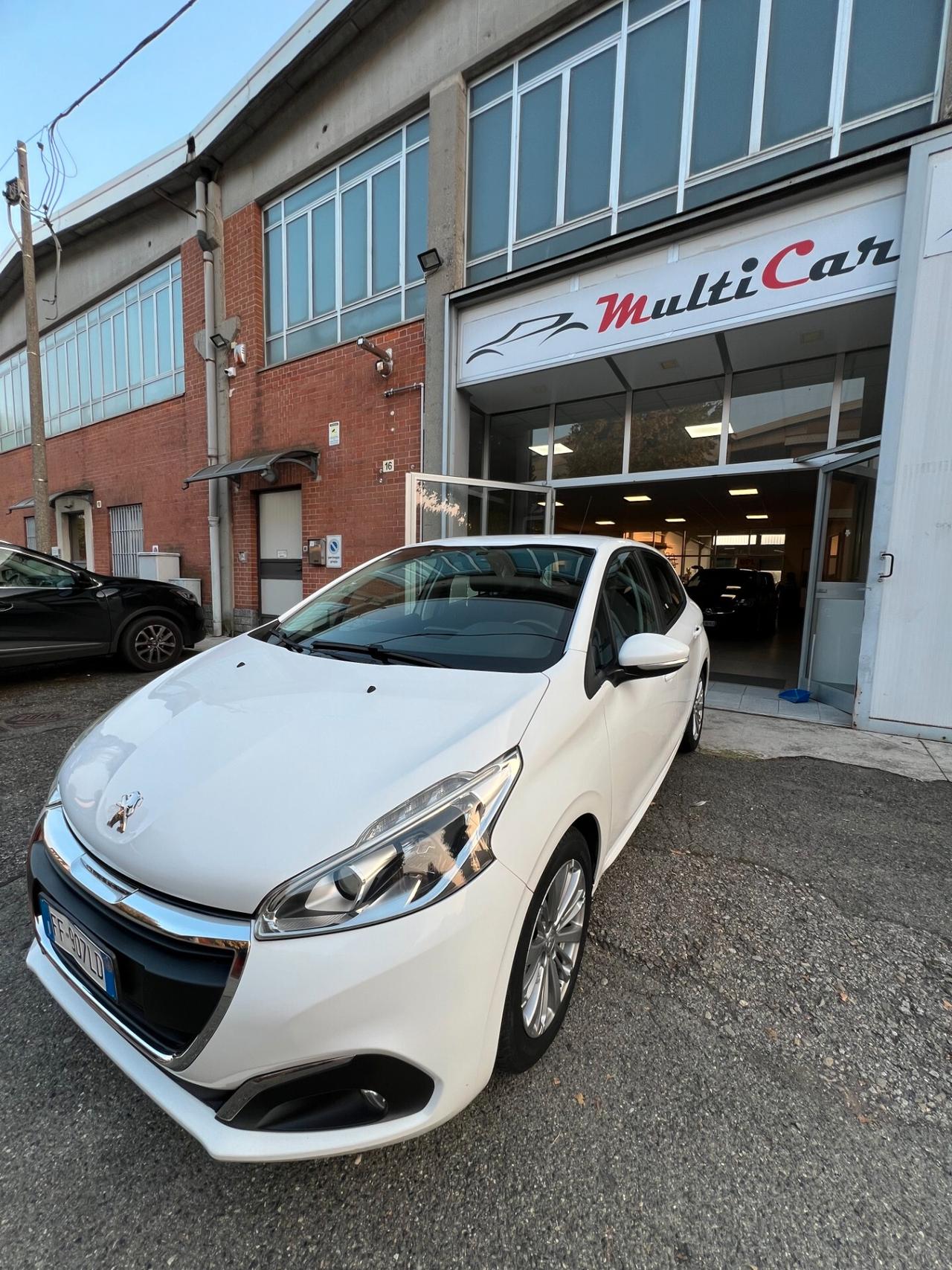 PEUGEOT 208 CC1.2 BENZINA GPL CASA MADRE