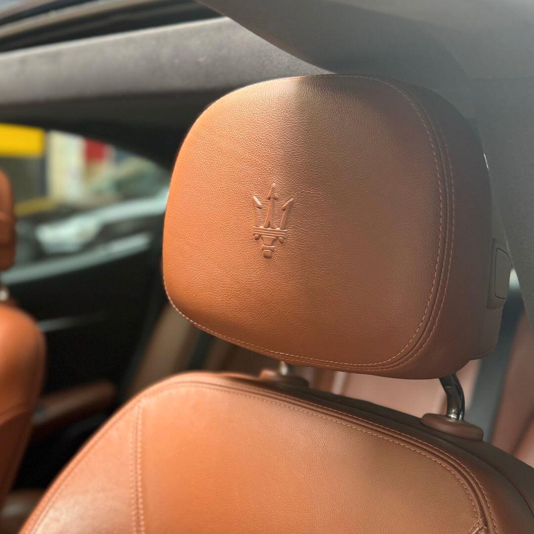 Maserati Ghibli V6 Diesel 275 CV Gransport **FULL**