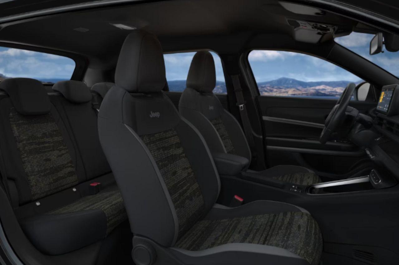 JEEP Avenger E-Hybrid Avenger Longitude 1.2 110cv Dct Mhev